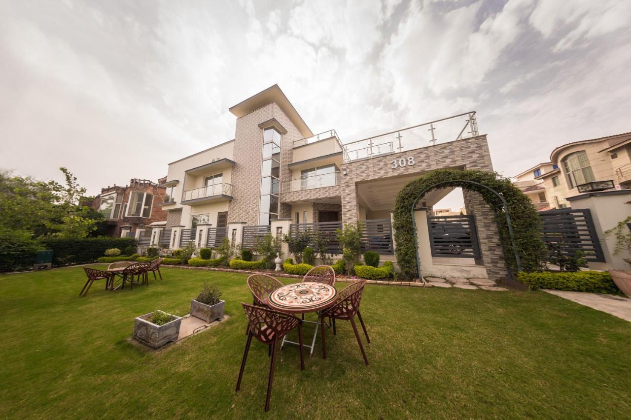 Canadian Inn อิสลามาบัด ภายนอก รูปภาพ